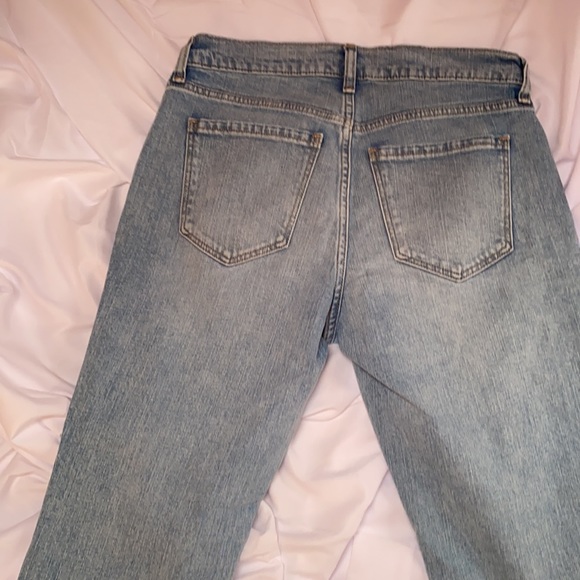 Old Navy Boyfriend Jeans - Picture 6 of 6